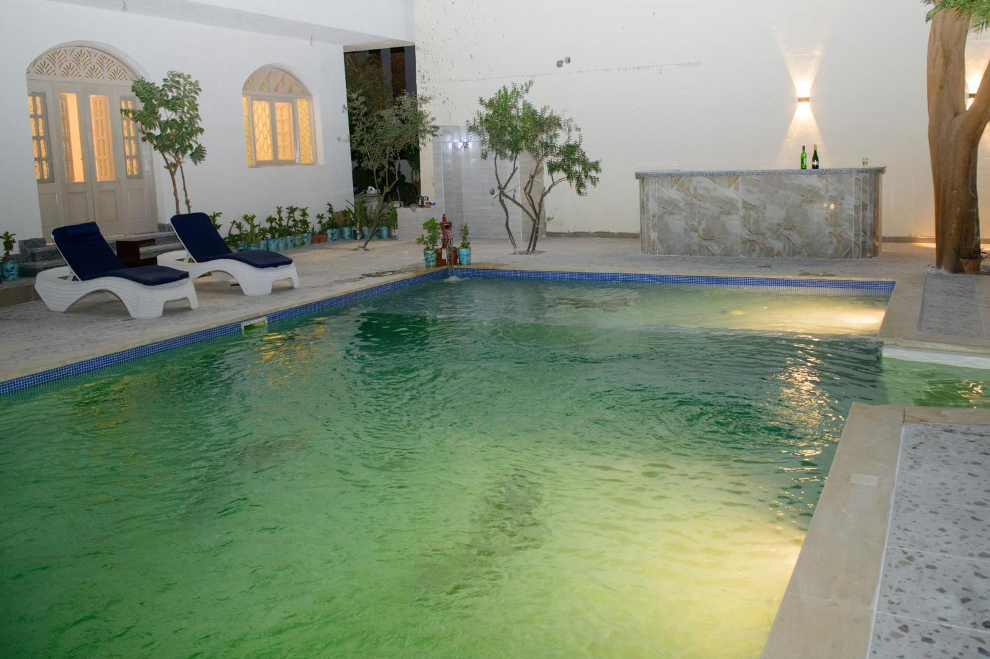 Eyaru Palace Nile View Luxor Esterno foto