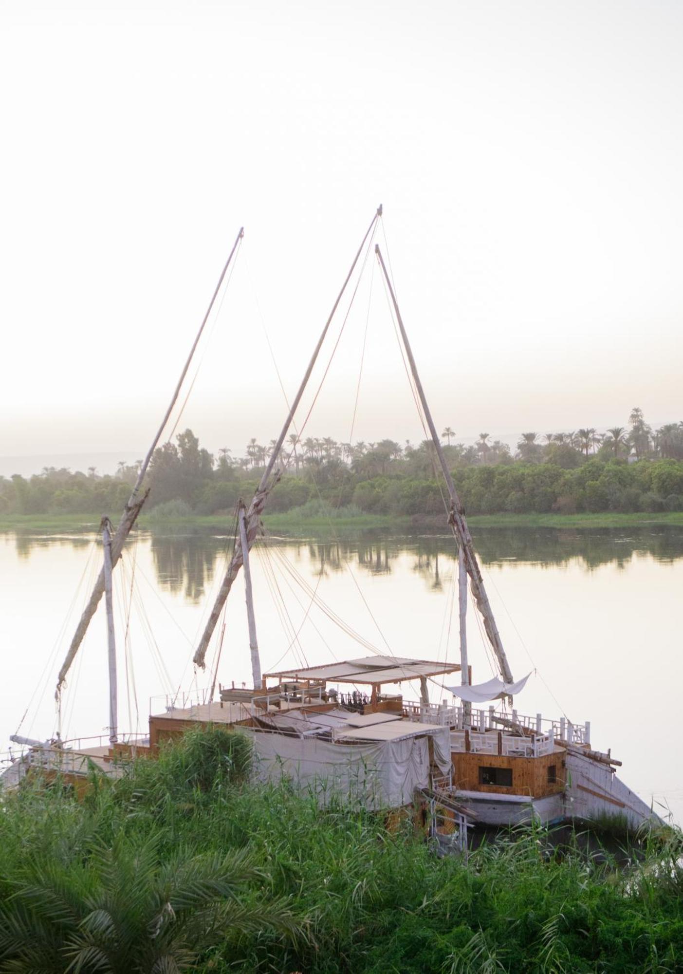 Eyaru Palace Nile View Luxor Esterno foto