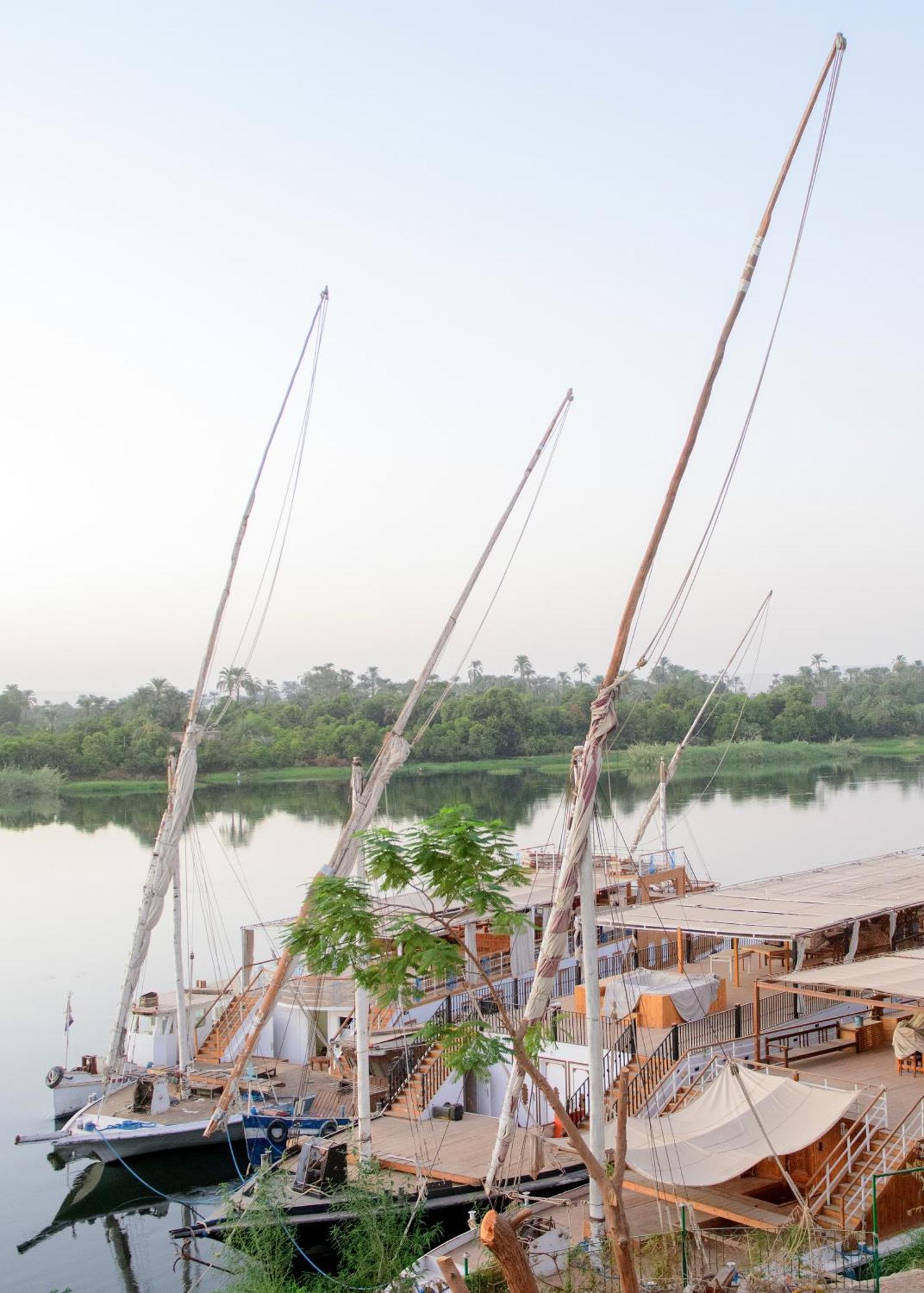 Eyaru Palace Nile View Luxor Esterno foto