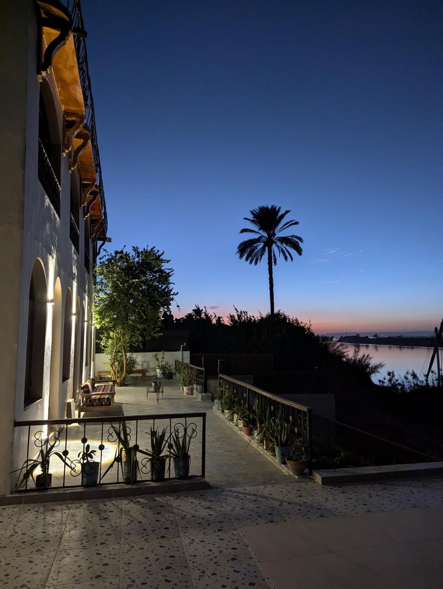 Eyaru Palace Nile View Luxor Esterno foto